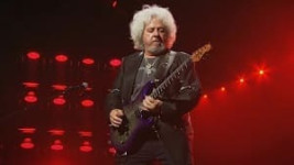 Фото Steve Lukather о о неизданном материале VAN HALEN