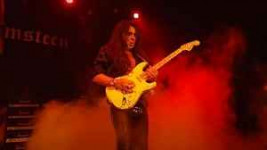 Фото Yngwie Malmsteen: «Любой может клепать альбомы»